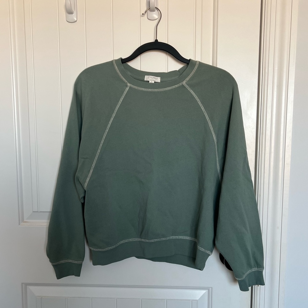 Green cropped sweatshirt